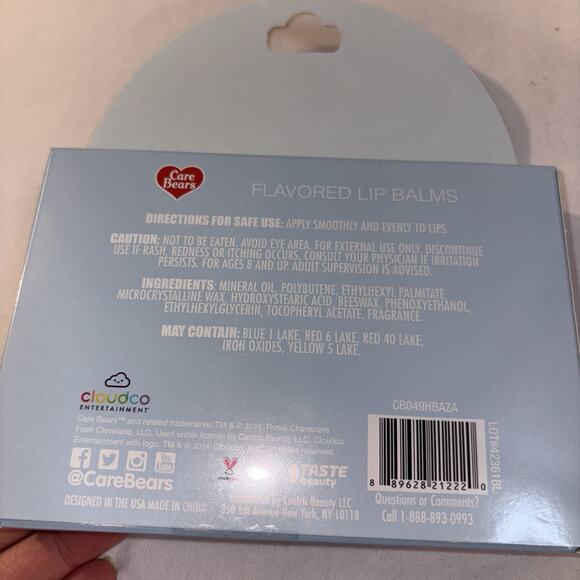 Care Bears Bundle: Lip Balm Set of 4, Wooden Shelf Sign AND String Lights NEW - Picture 9 of 9